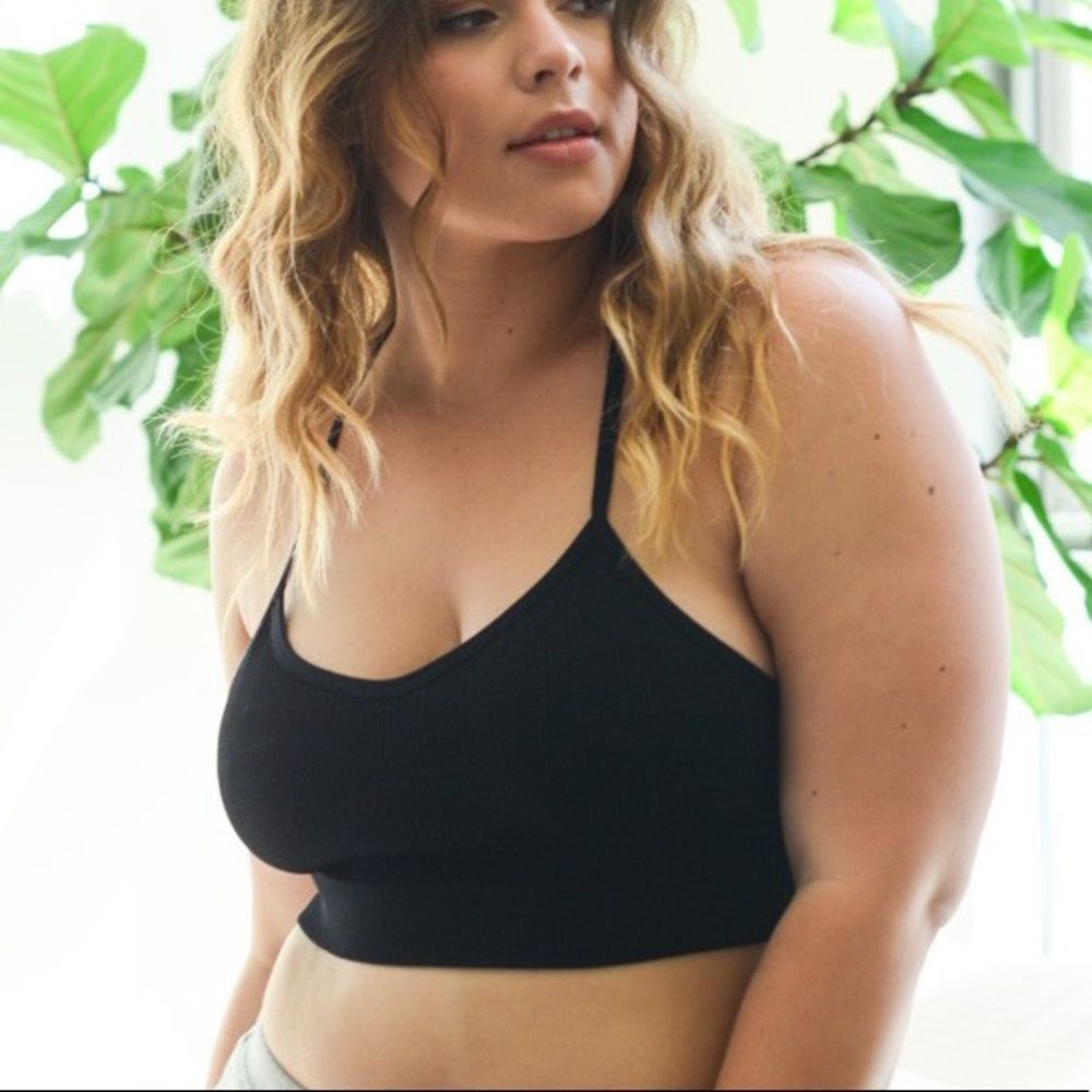 Plus Size Bralette - Picture 2 of 3